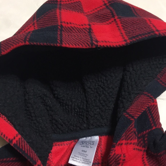 Carter’s zip up sweater 9 months - Picture 5 of 5